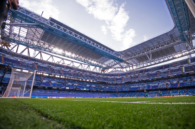 马卡：欧美杯曾考虑移至迈阿密或伦敦举办，但最终决定在伯纳乌